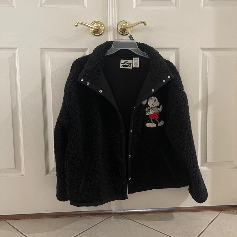 Disney sherpa jacket- Mickey black zipper